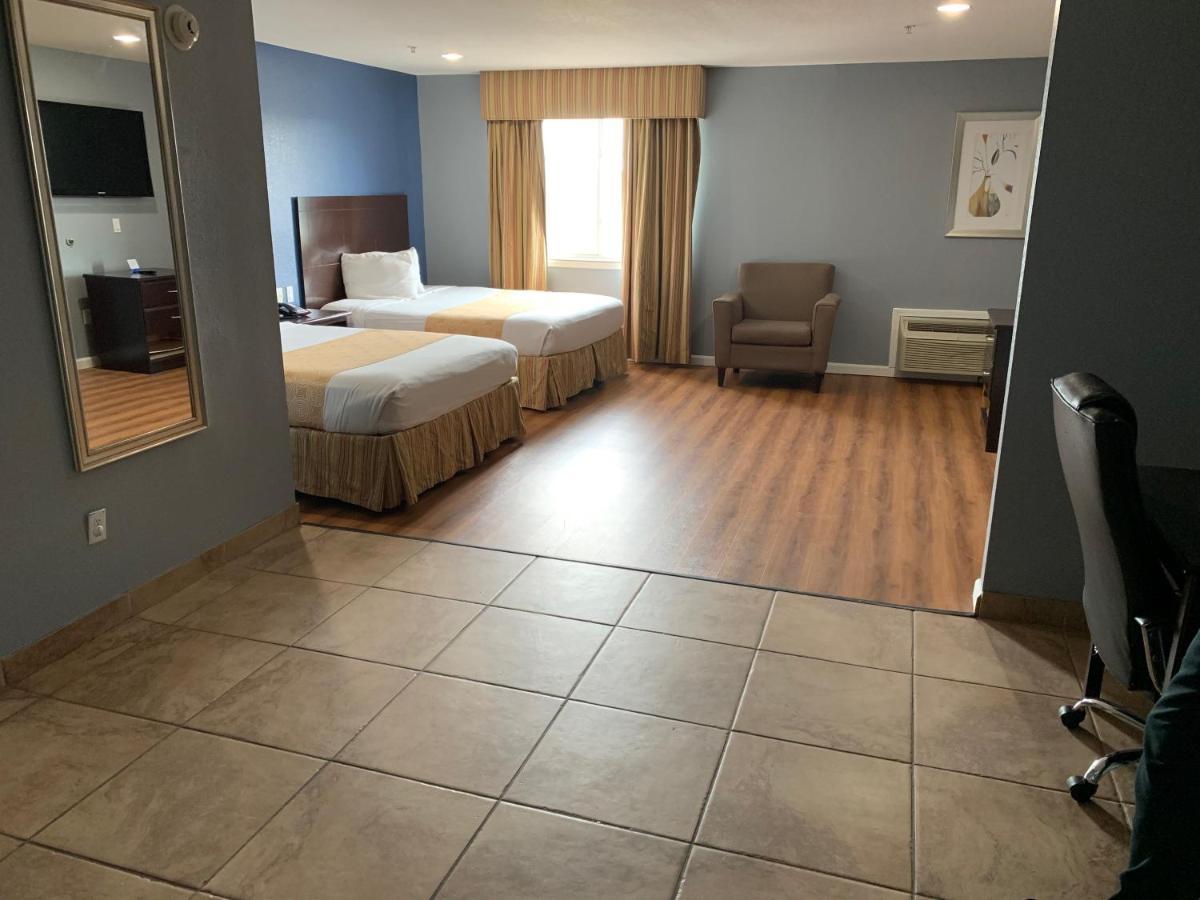 Rodeway Inn & Suites Port Arthur - Groves Екстериор снимка