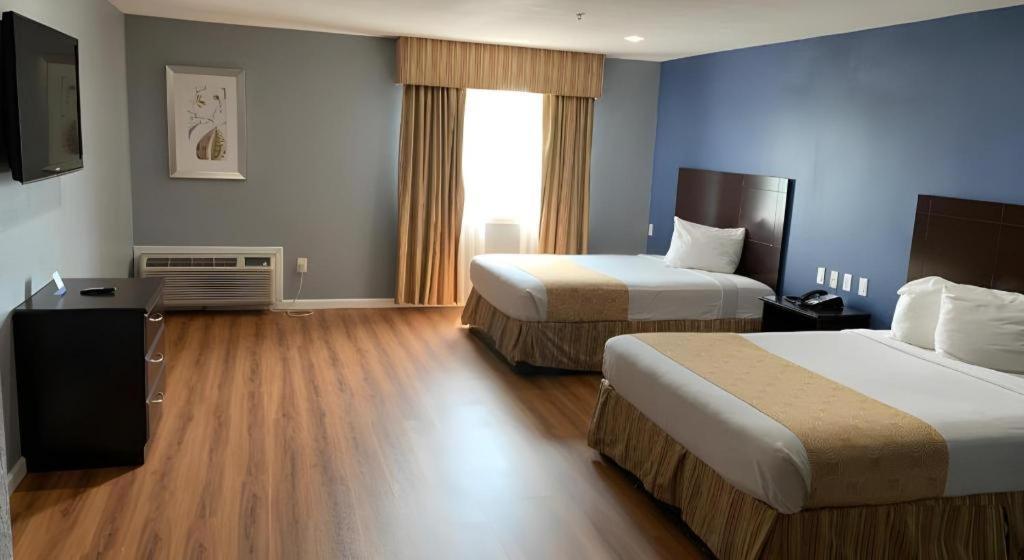 Rodeway Inn & Suites Port Arthur - Groves Екстериор снимка