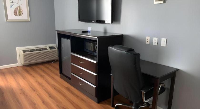 Rodeway Inn & Suites Port Arthur - Groves Екстериор снимка